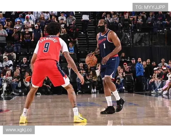 马瑟林爆发小卡续写神迹快船胜