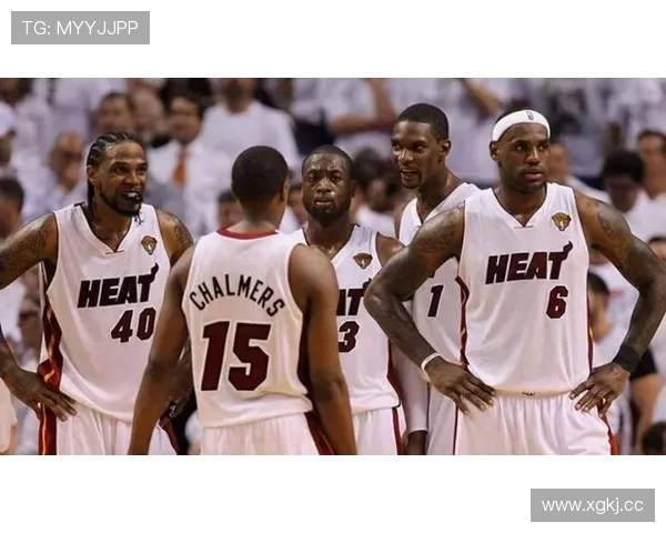 韦德看好文班成MVP和总冠军得主 韦德看好文班成MVP和总冠军得主